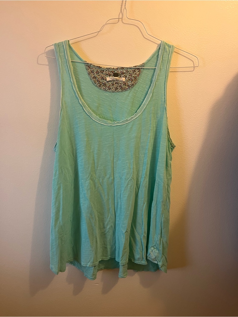 Women's pure + Good Mint Scoop Neck Tank Top - Relaxed Fit